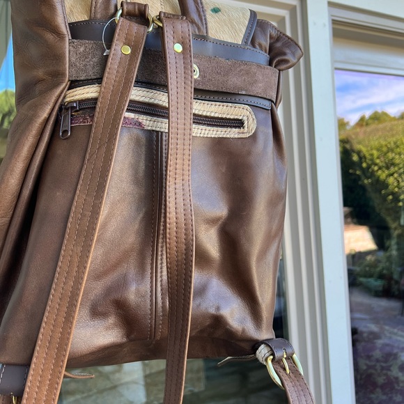 Elie Handbags, genuine, leather backpack - Picture 2 of 10